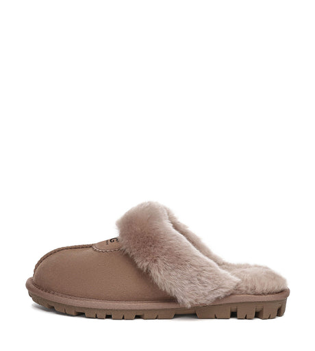 Australian Shepherd UGG Waffle Slipper - Caramel